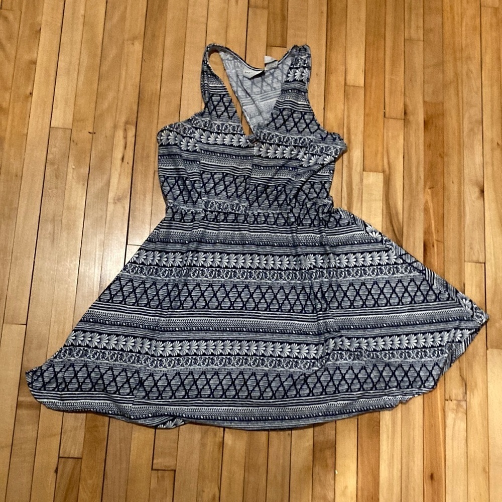 Sundress - Picture 5 of 12